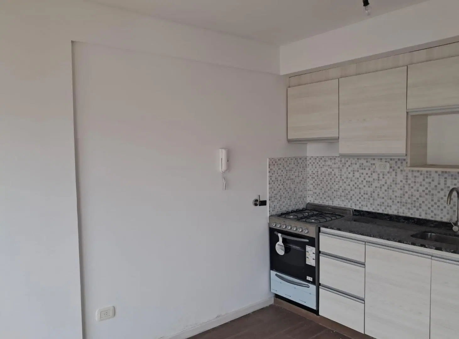Departamento monoambiente  en Coghlan en venta 3
