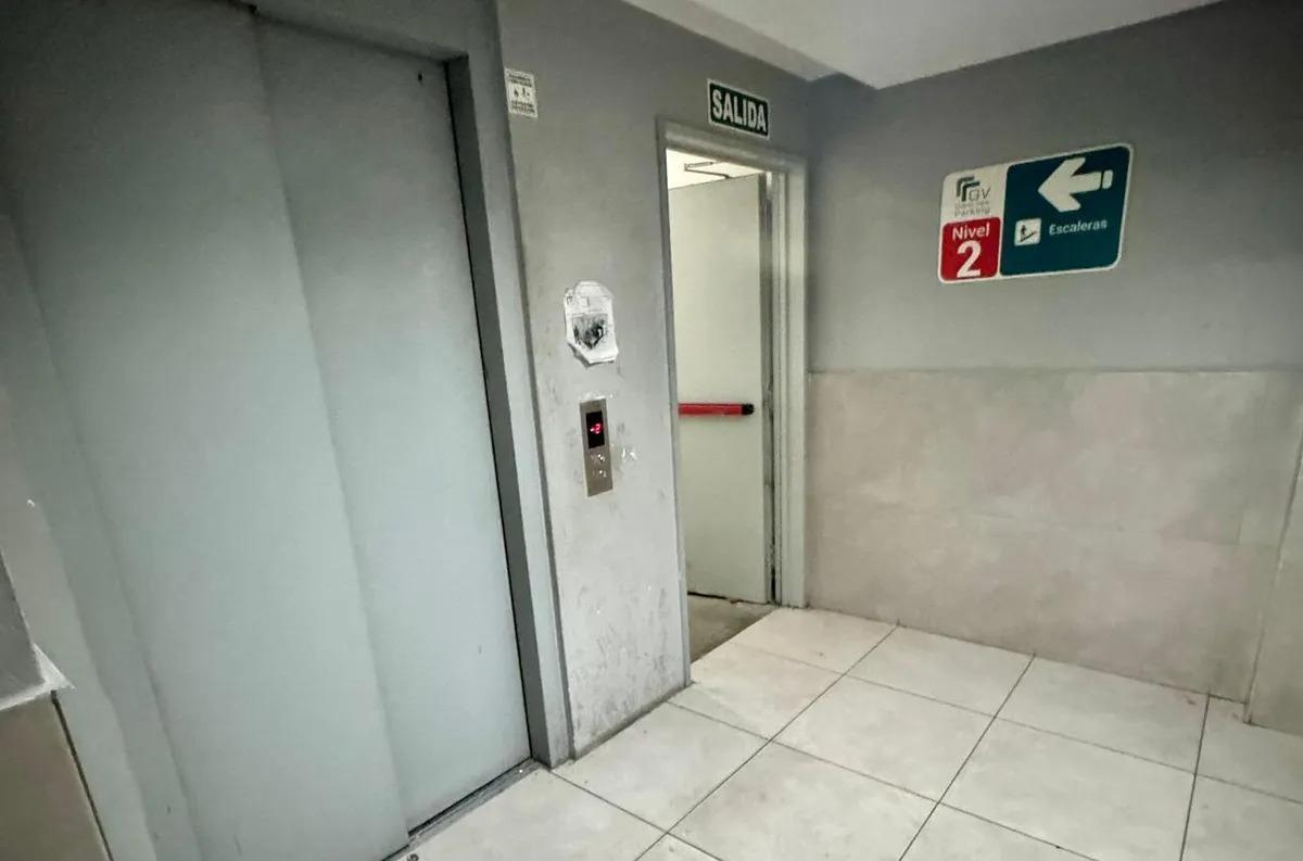 Foto de Cocheras en Segundo Subsuelo, baño, doble rampa, ascensor, seguridad, imagen 4