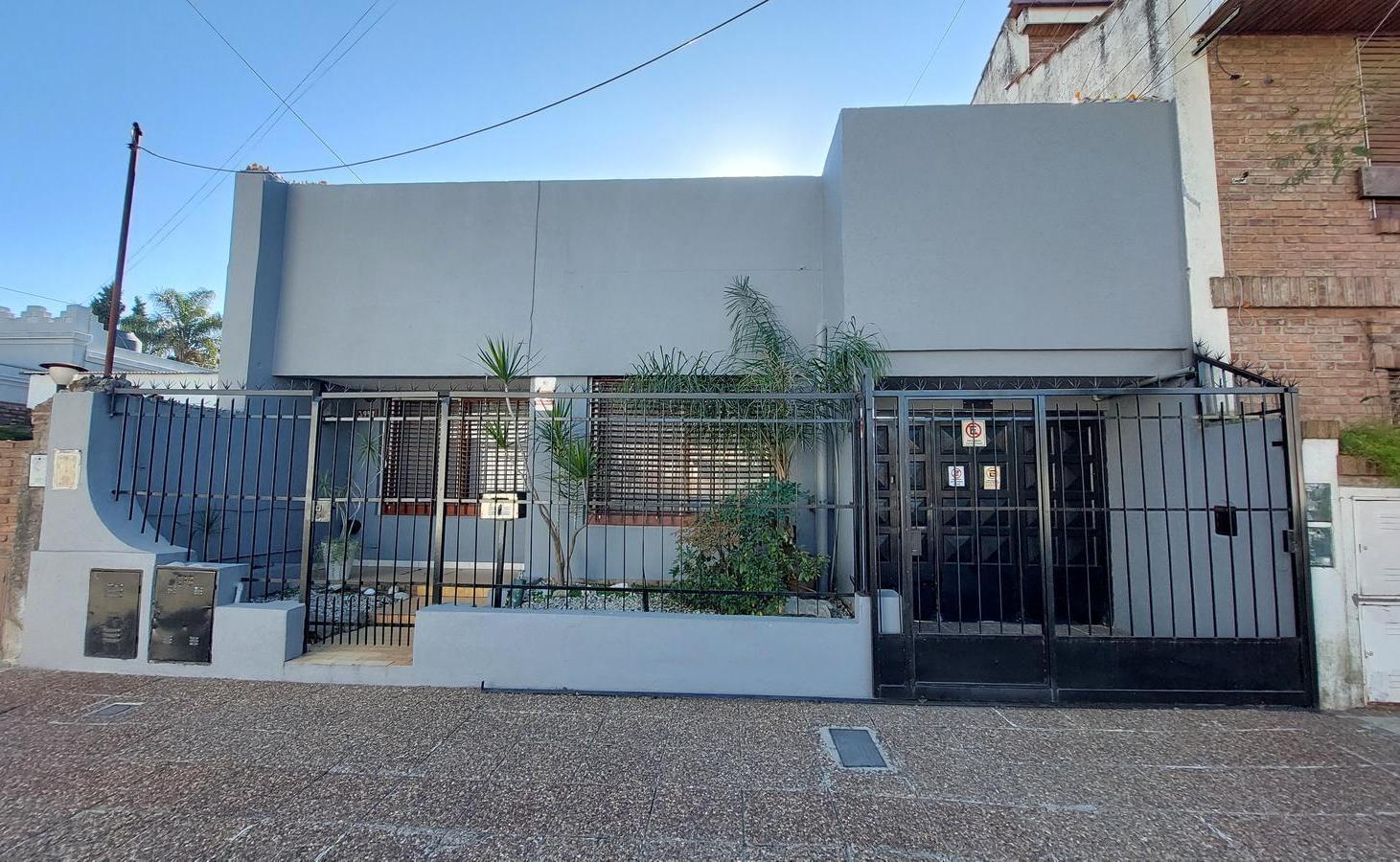 Venta Casa en Remedios De Escalada