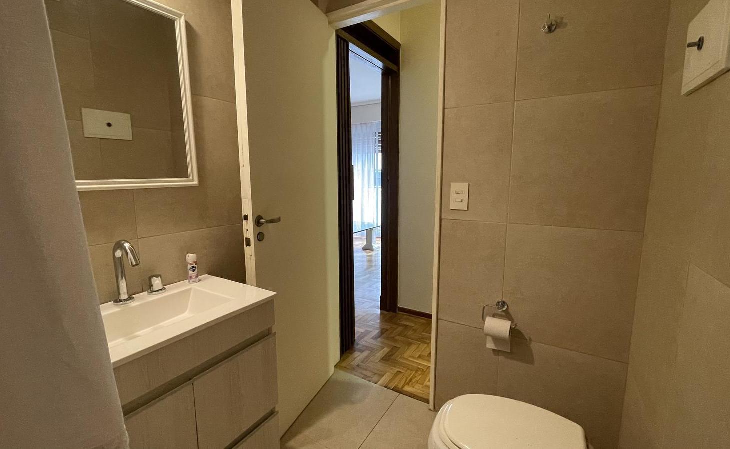 Foto de VENTA DEPARTAMENTO 3 AMBIENTES C/DEPENDENCIA COCHERA BAULERA APTO, imagen 3
