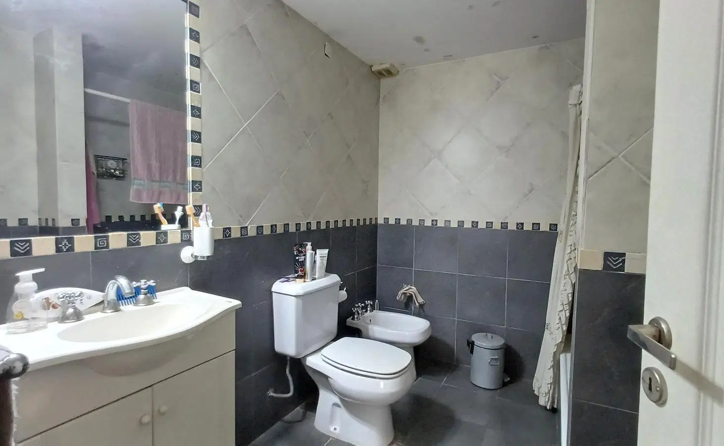 Venta Triplex 4 AMBIENTES Ciudad jardín   estudio   playroom OPORTUNIDAD 5
