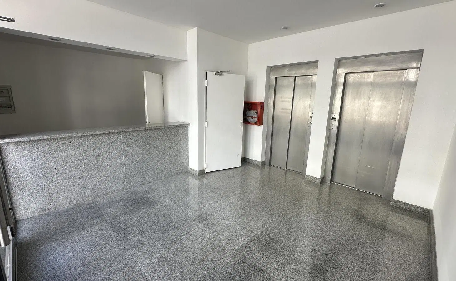 Alquiler Oficina en Dolores 200 m2 luminoso 4