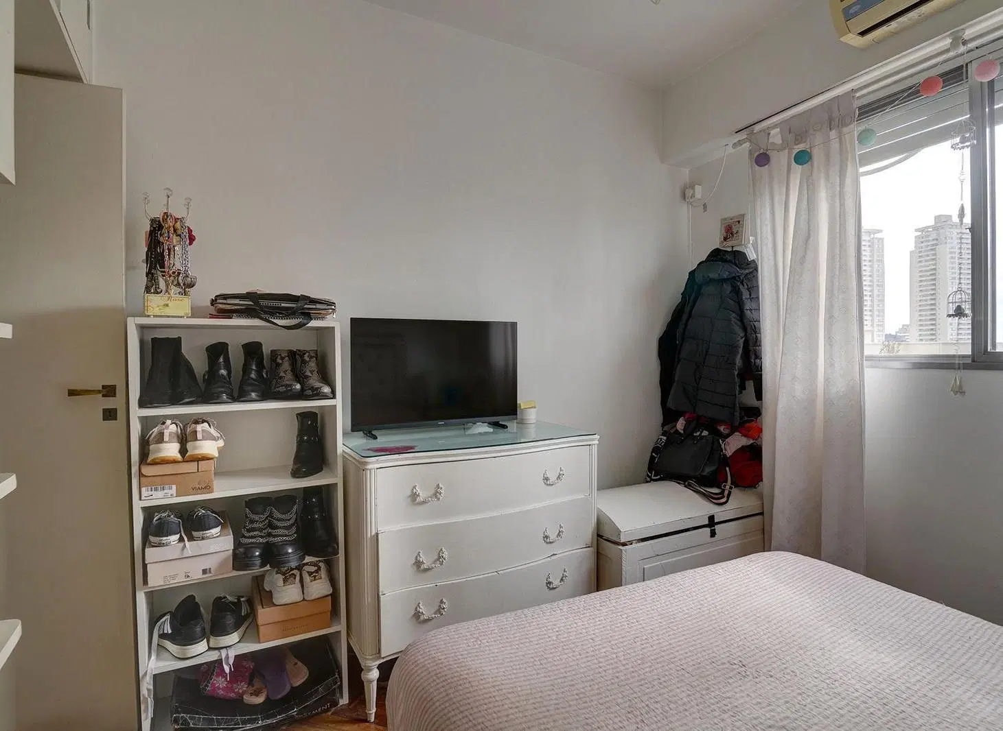 VENTA DE DEPARTAMENTO 3 AMBIENTES CON BALCON TERRAZA EN CABALLITO 2