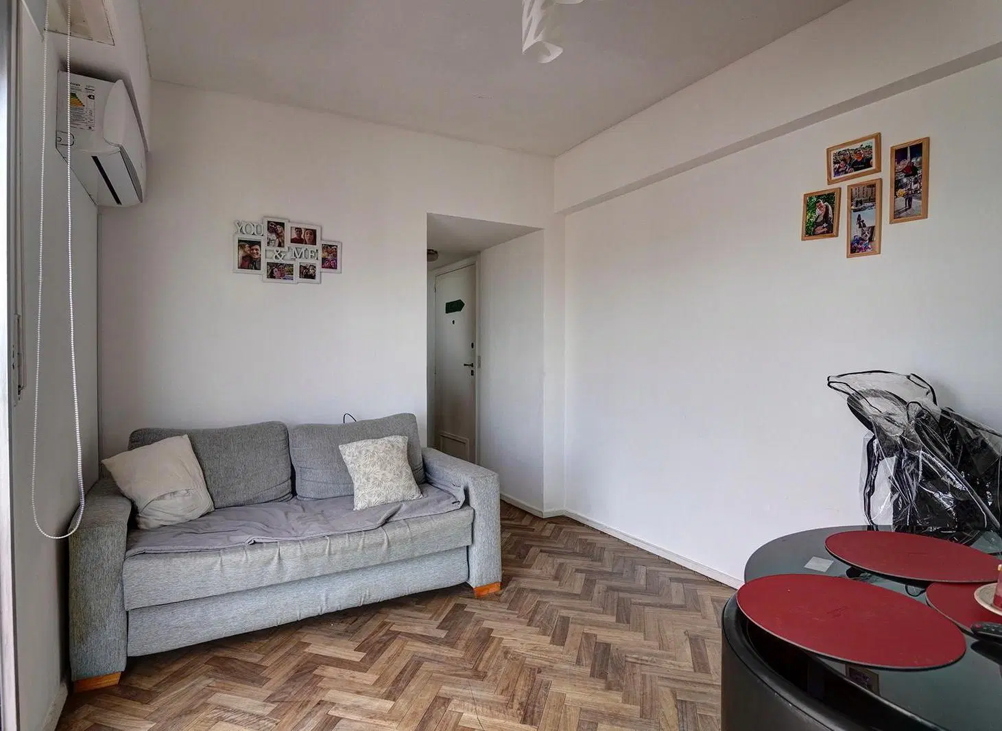 Venta de Departamento de 2 ambientes con balcón corrido 2