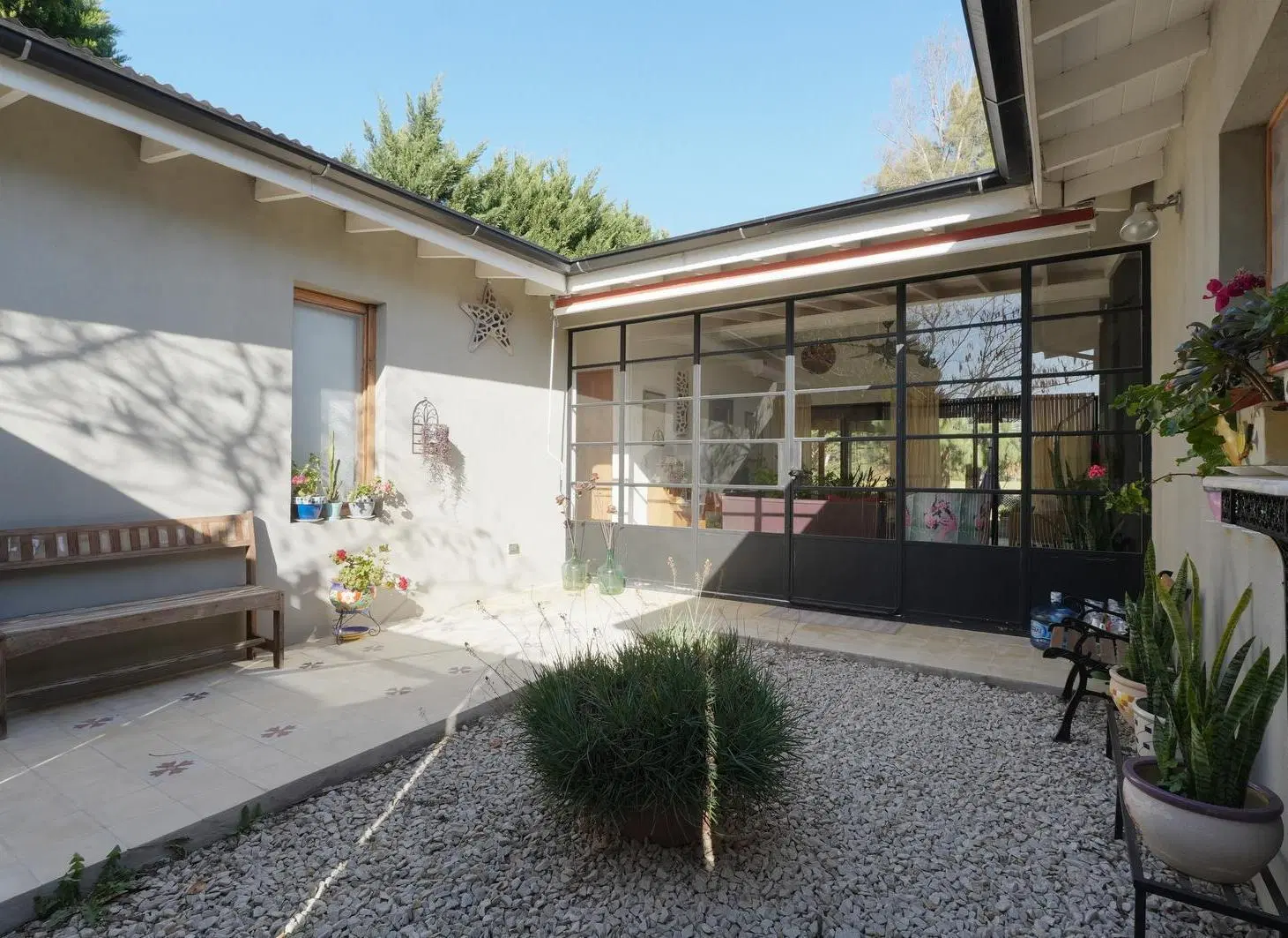 VENTA CASA 4 AMBIERTES BARRIO CARDALES VILLAGE 4