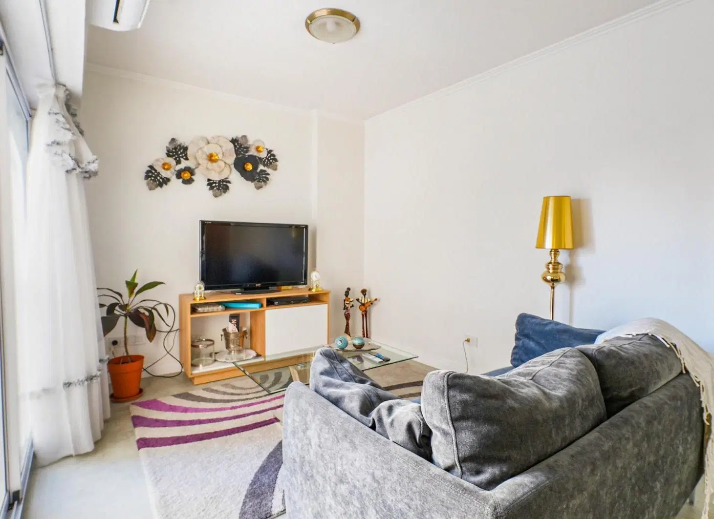 VENTA DEPTO 4 AMB EN FLORES - APTO CREDITO 5