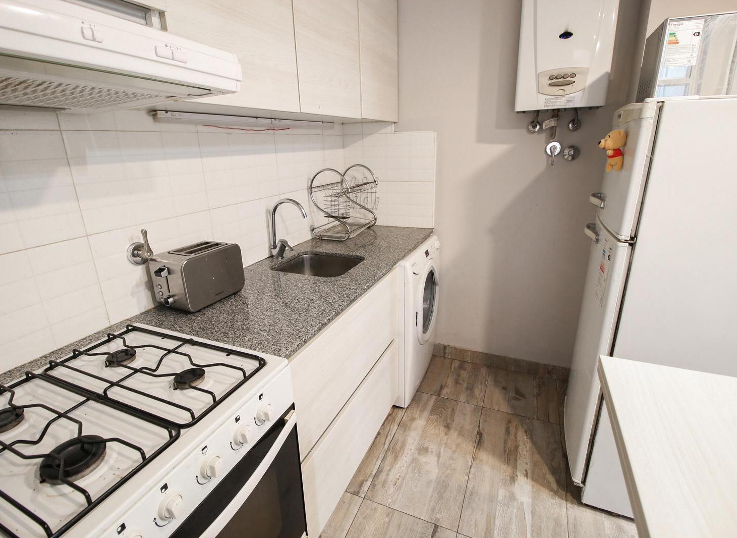 Foto de VENTA DEPTO 2 AMB CON BALCON - APTO CREDITO - SAN NICOLAS, imagen 3