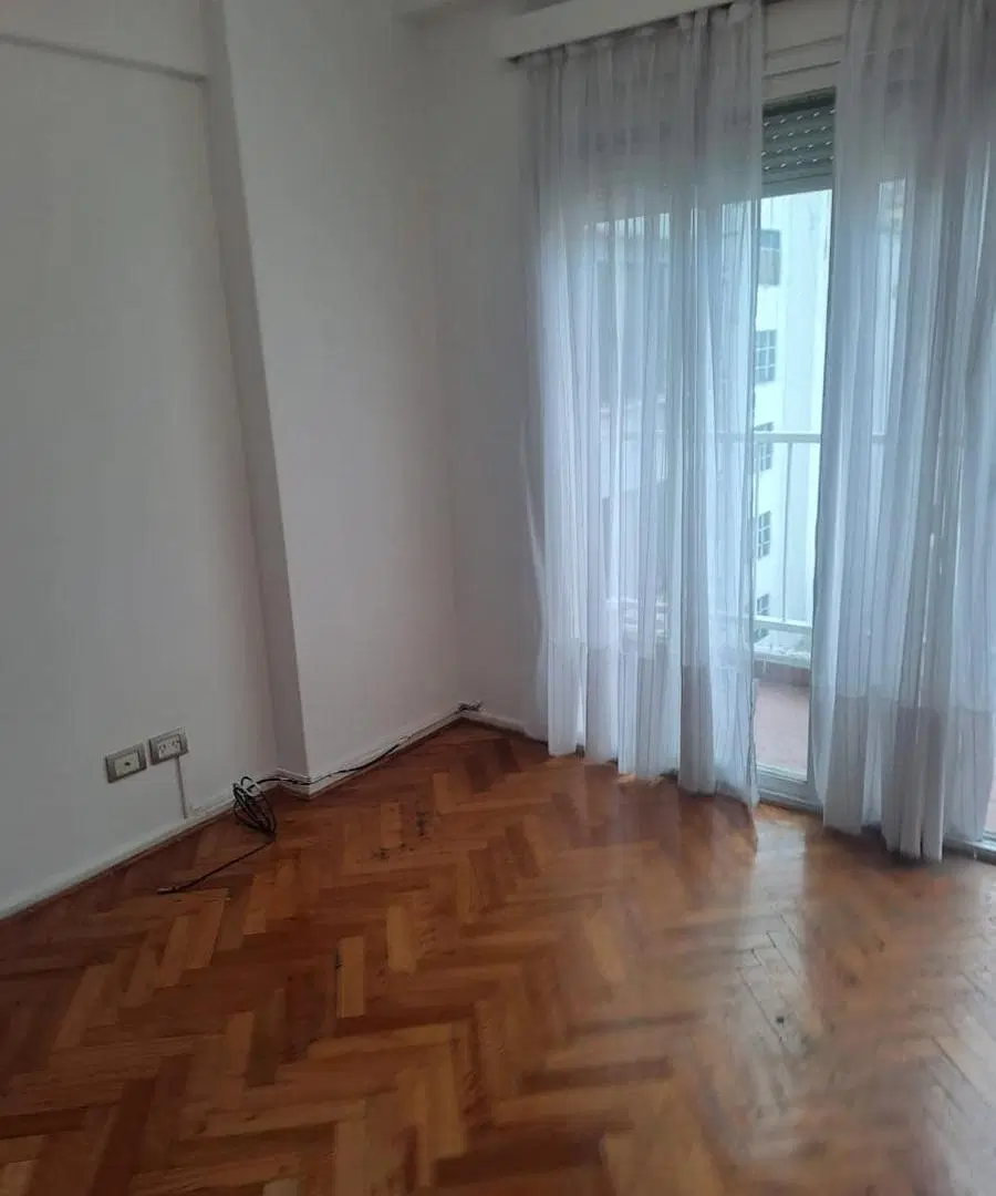 VENTA DEPARTAMENTO UN AMBIENTE LUMINOSO LINDA VISTA 2