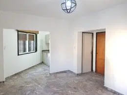 VENTA PH 3 AMBIENTES CON TERRAZA Y COCHERA EN RAMOS MEJÍA 2