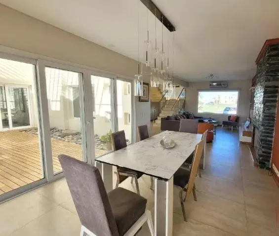 Venta Casa en Haras Santa Maria- Loma Verde- Escobar-GBA Norte 2