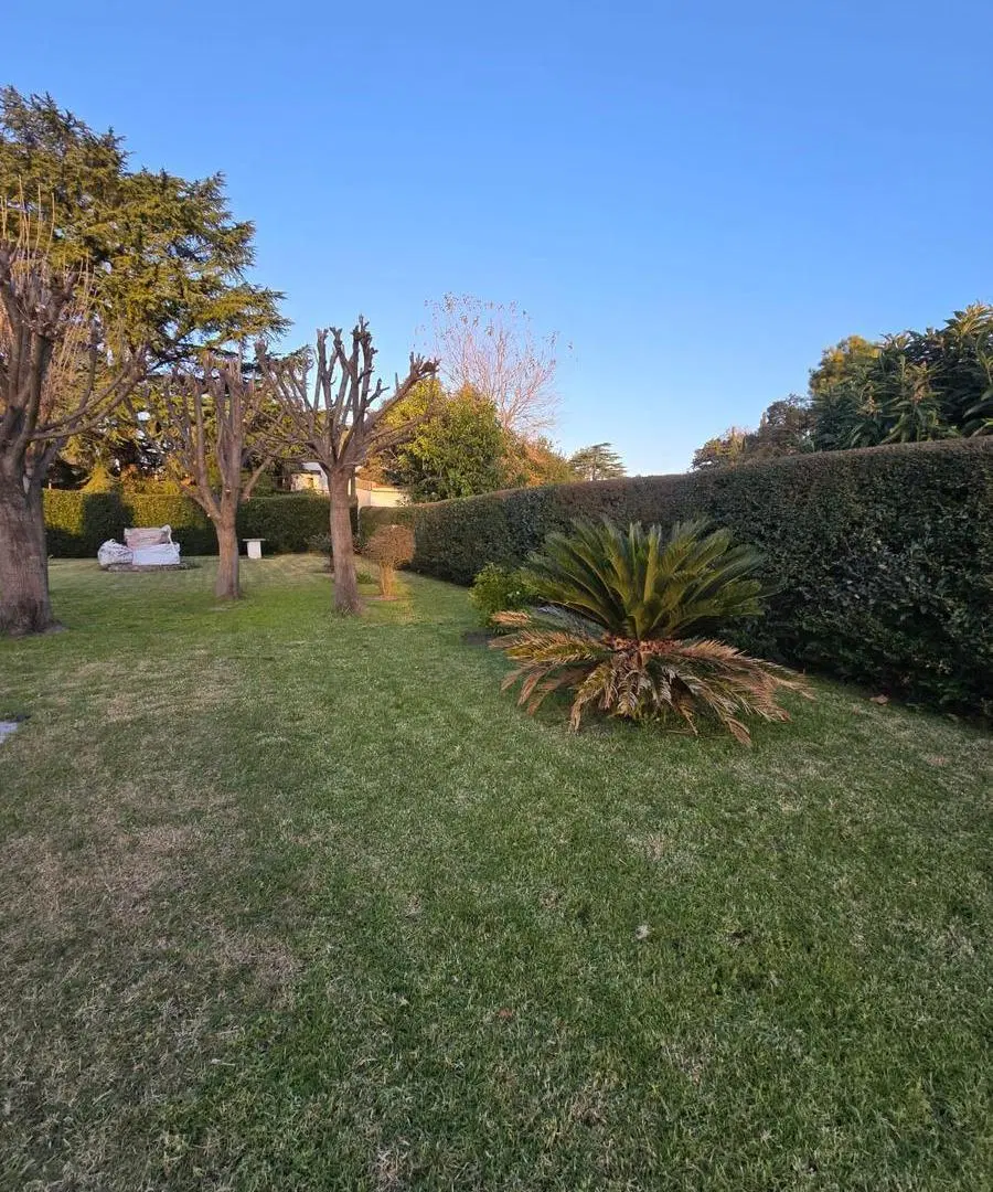 venta de terreno en el Centro de La Reja- Moreno 2