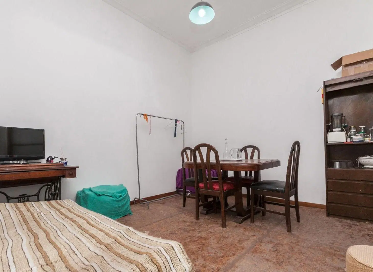 PH 3 amb, Lanús Este centro. Terraza propia. Sin expensas. Venta 3