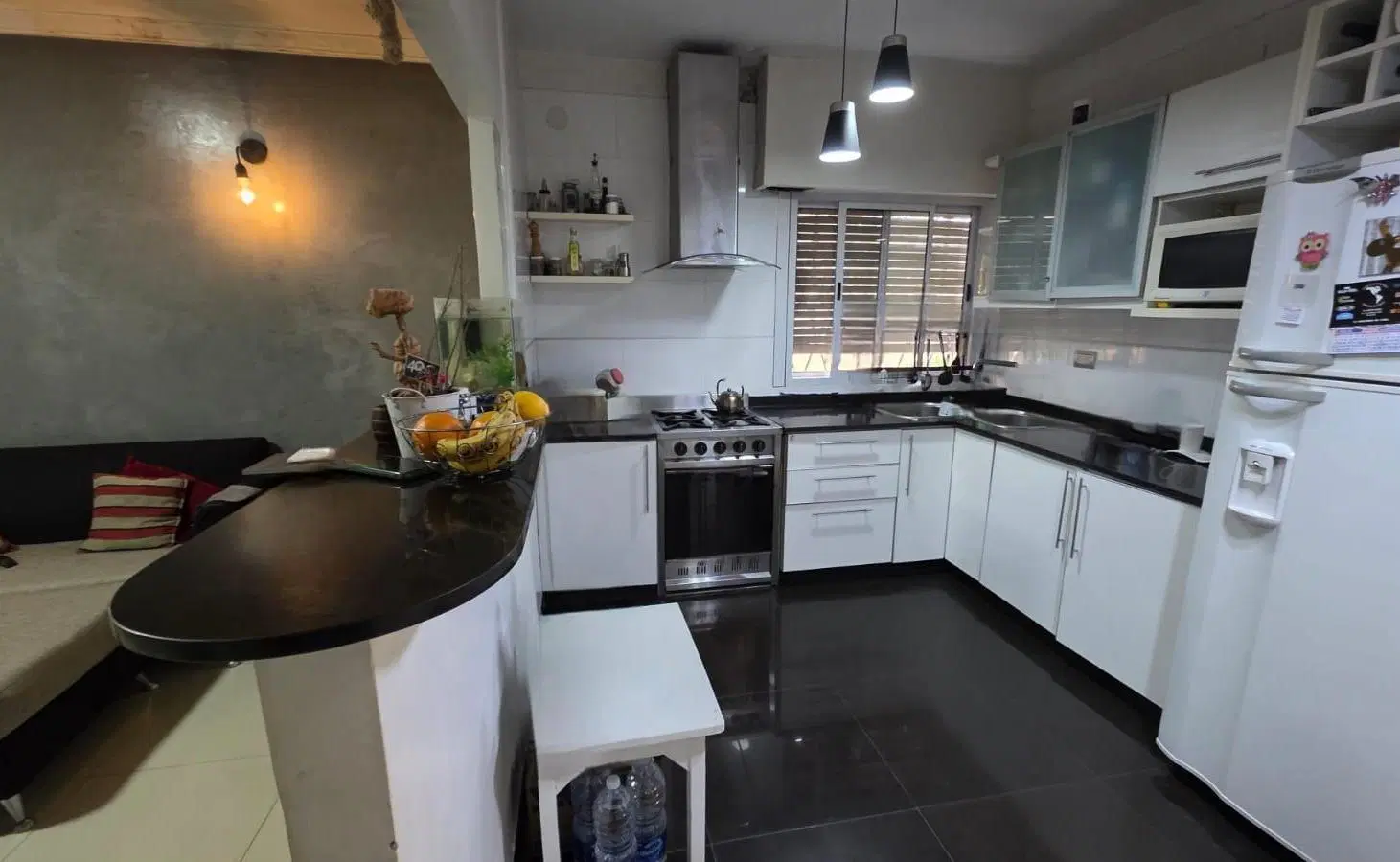 Casa en Temperley Este venta 4 ambientes 3