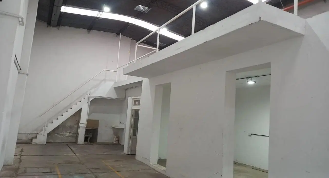 Galpón alquiler Villa Ortuzar 4