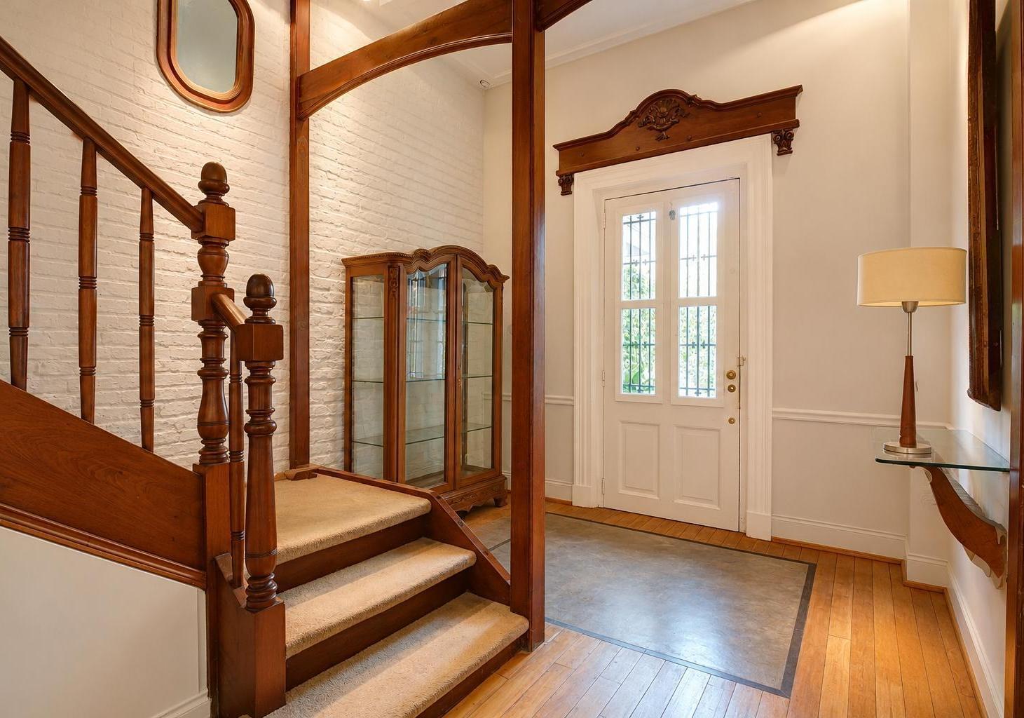 VENTA EXCLUSIVO CHALET INGLES EN VILLA DEVOTO CON PISCINA, JARDIN Y PLAYROOM