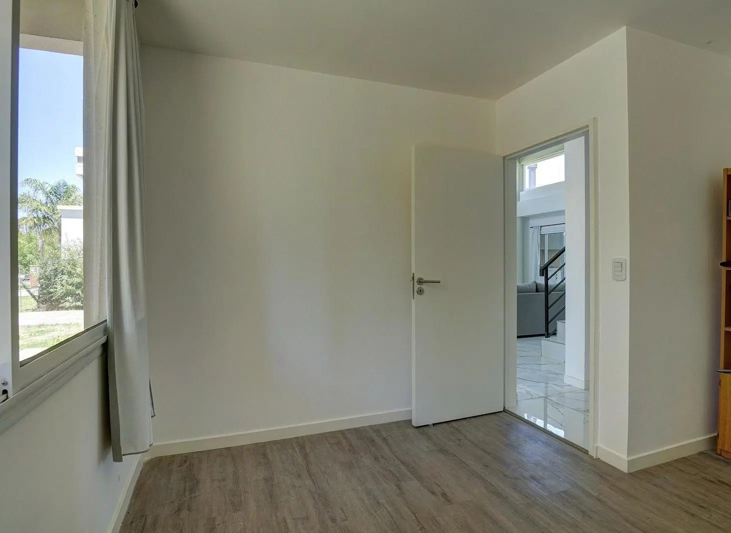 ¡¡OPORTUNIDAD!!  Venta Casa 5 Ambientes. Vista al agua. Canton Puerto. Escobar 8