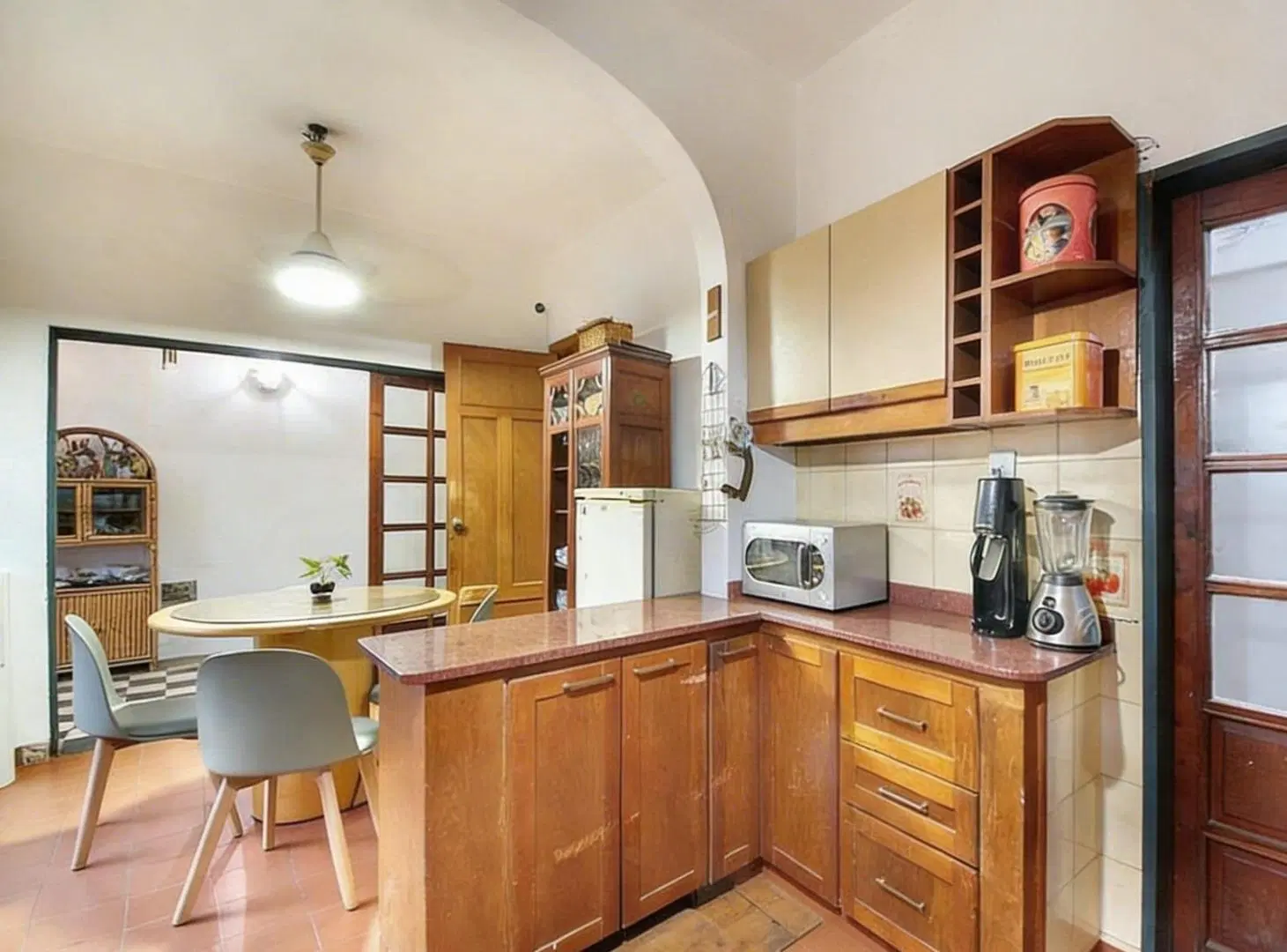 VENTA CASA 5 AMBIENTES CON PILETA PARQUE AVELLANEDA 5