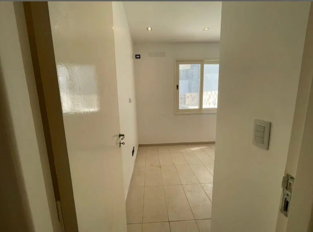VENTA DEPARTAMENTO 3 AMBIENTES EN GERLI AVELLANEDA EXCELENTE UBICACIÓN 5