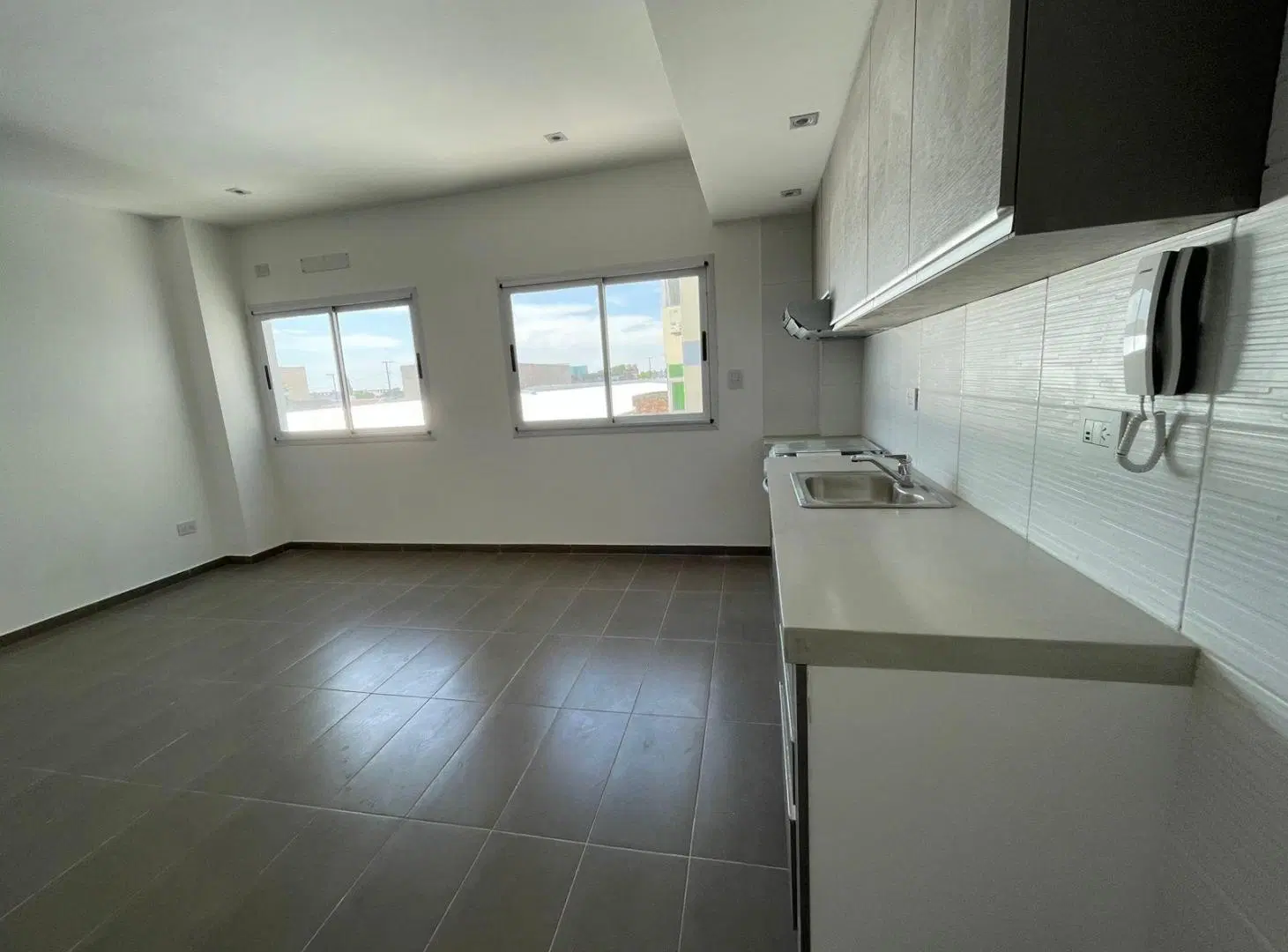 VENTA DEPARTAMENTO 2 AMBIENTES CON PARRILLA Y TERRAZA EN AVELLANEDA, GERLI 3