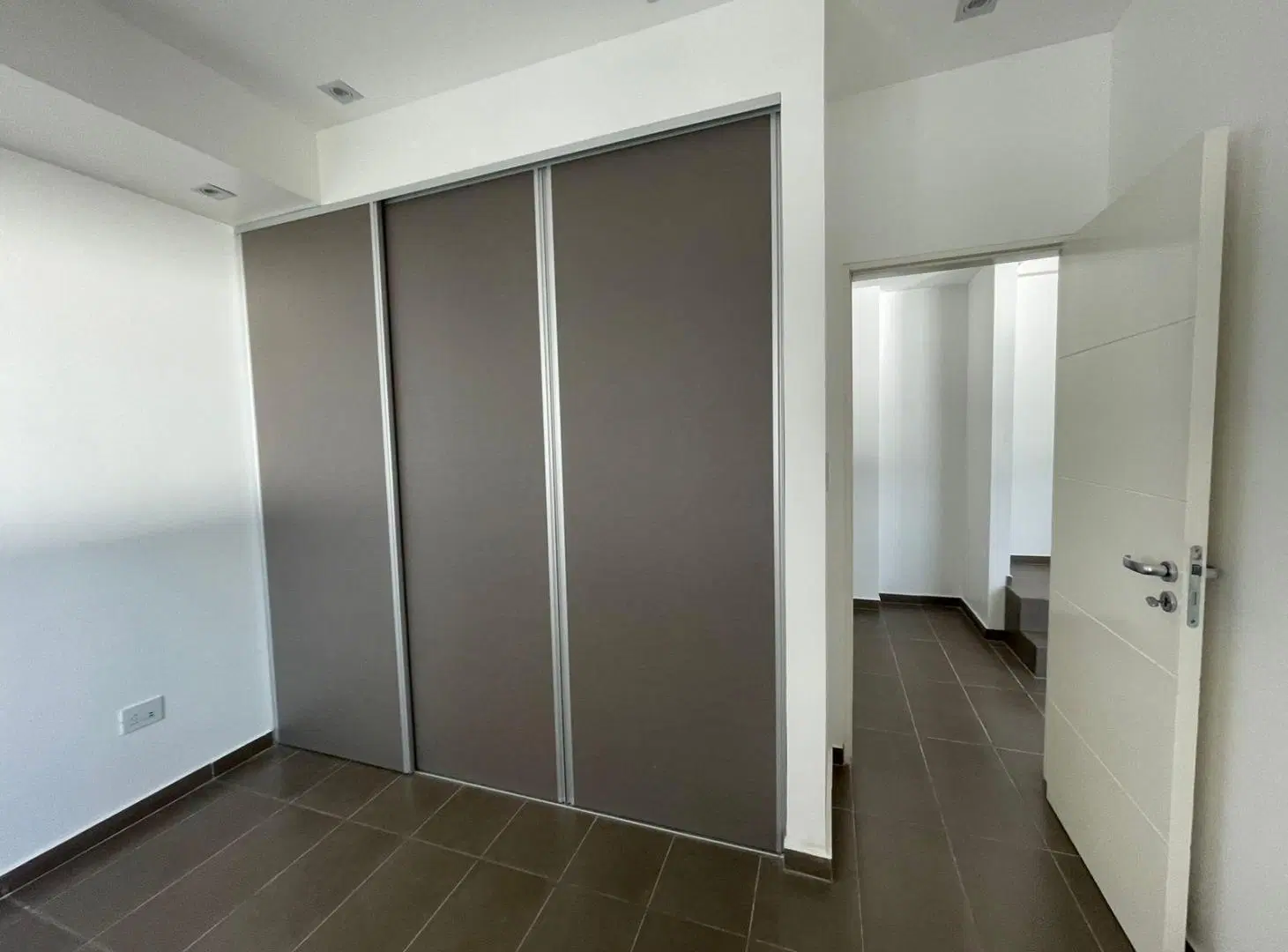 VENTA DEPARTAMENTO 2 AMBIENTES CON PARRILLA Y TERRAZA EN AVELLANEDA, GERLI 4