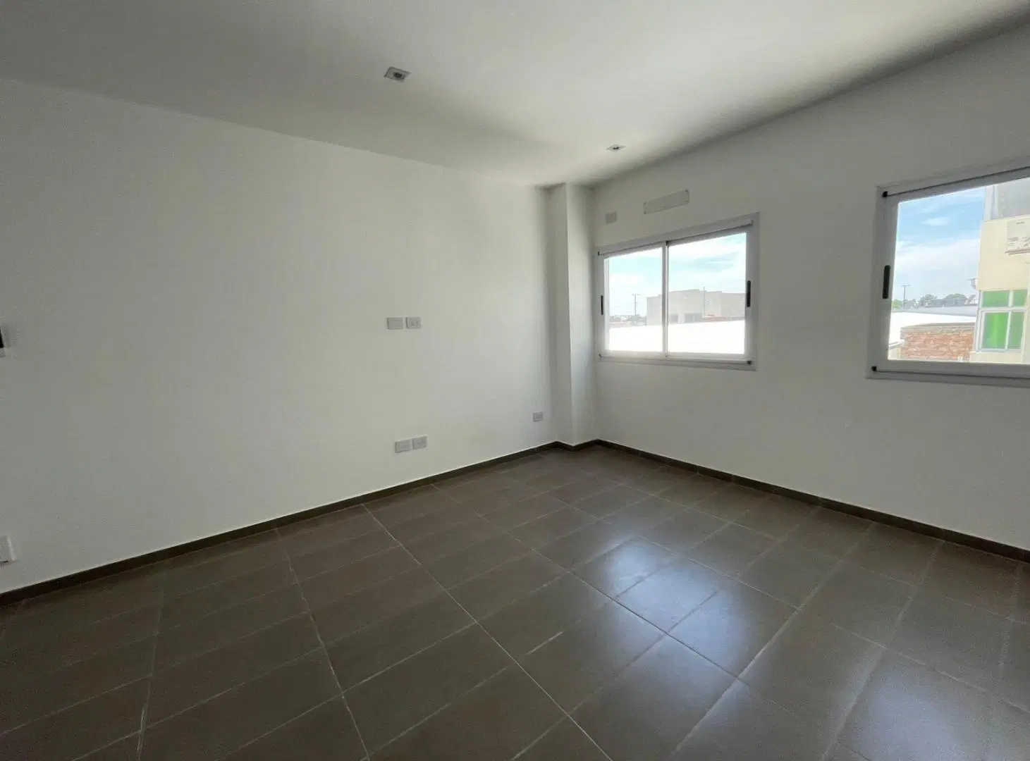 VENTA DEPARTAMENTO 2 AMBIENTES CON PARRILLA Y TERRAZA EN AVELLANEDA, GERLI 8