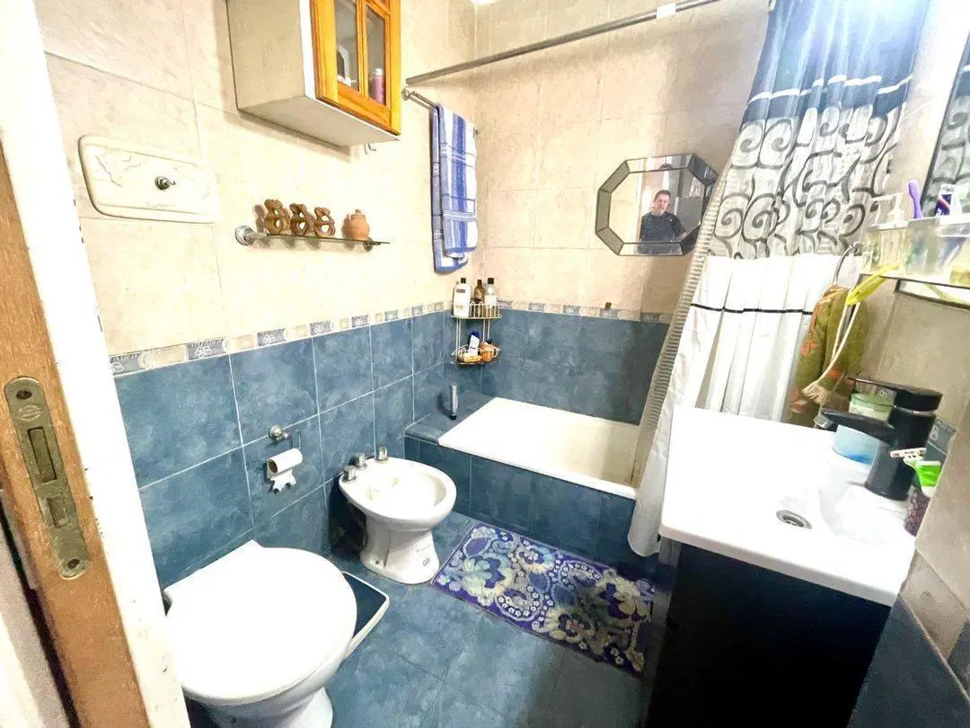 VENTA  PH TIPO CASA 4 AMBIENTES EN 1° PISO - ENTRADA INDEPENDIENTE LANÚS ESTE 4