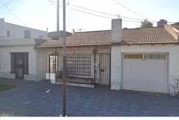 VENTA CASA 7 AMBIENTES IDEAL PARA 2 FAMILIAS EN GERLI AVELLANEDA. GRAN OPORTUNIDAD 4
