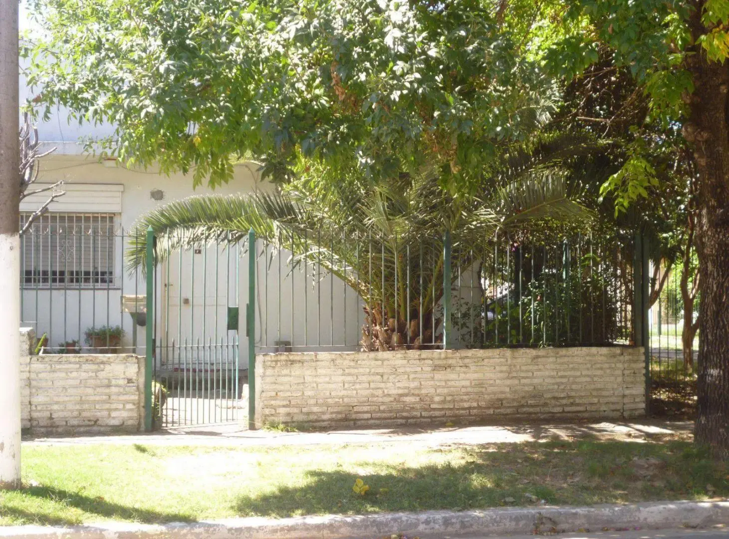 Venta Casa 3 Ambientes a Reciclar con Cochera en Barrio Marítimo, Hudson OPORTUNIDAD !!! 4