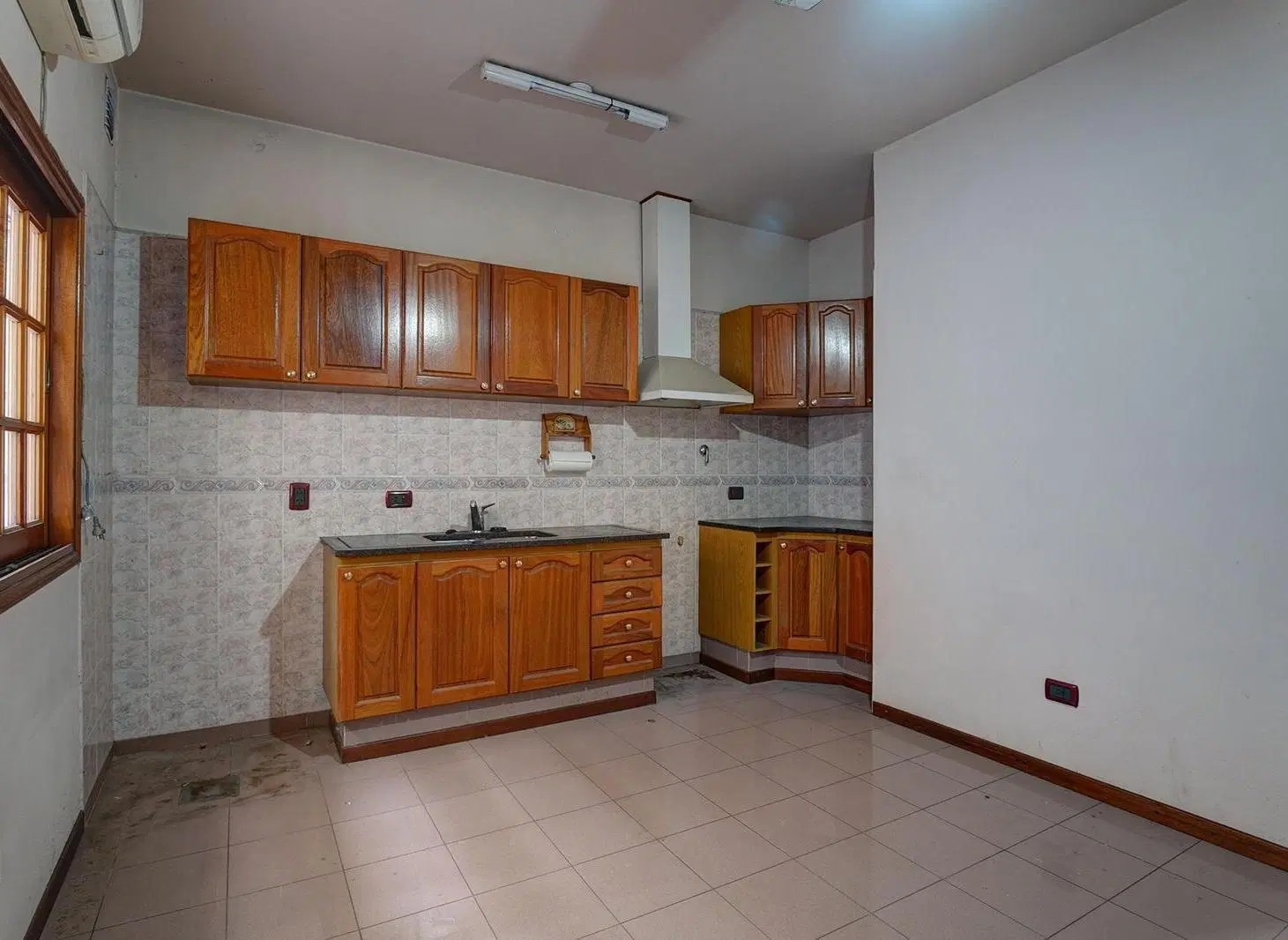 Casa 3 ambientes - baño en suite - toillete - garage cubierto - patio - Villa Pueyrredon 4