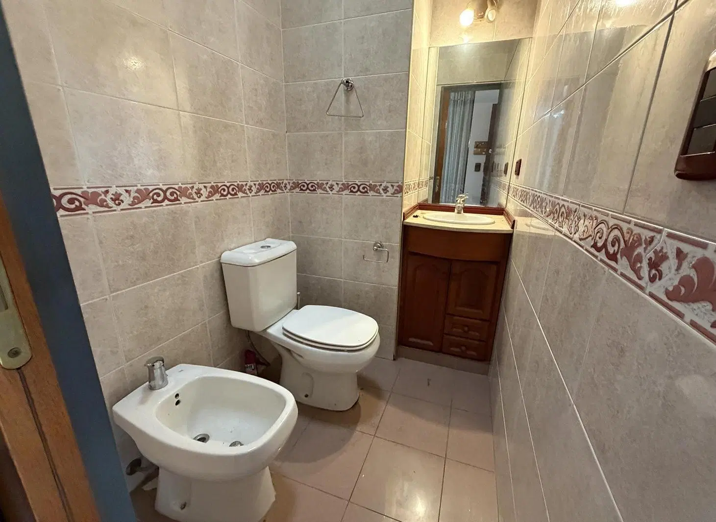 Casa 3 ambientes - baño en suite - toillete - garage cubierto - patio - Villa Pueyrredon 2