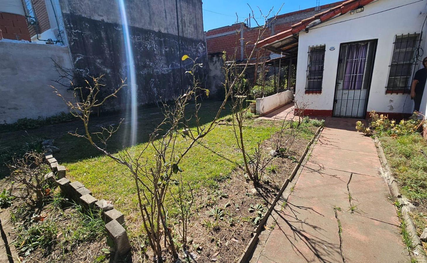 Casa en Isidro Casanova