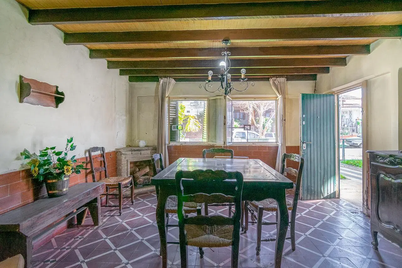 Venta  Casa 5 amb. c/cochera , Hilarión de la Quintana 362- Tigre Residencial 5