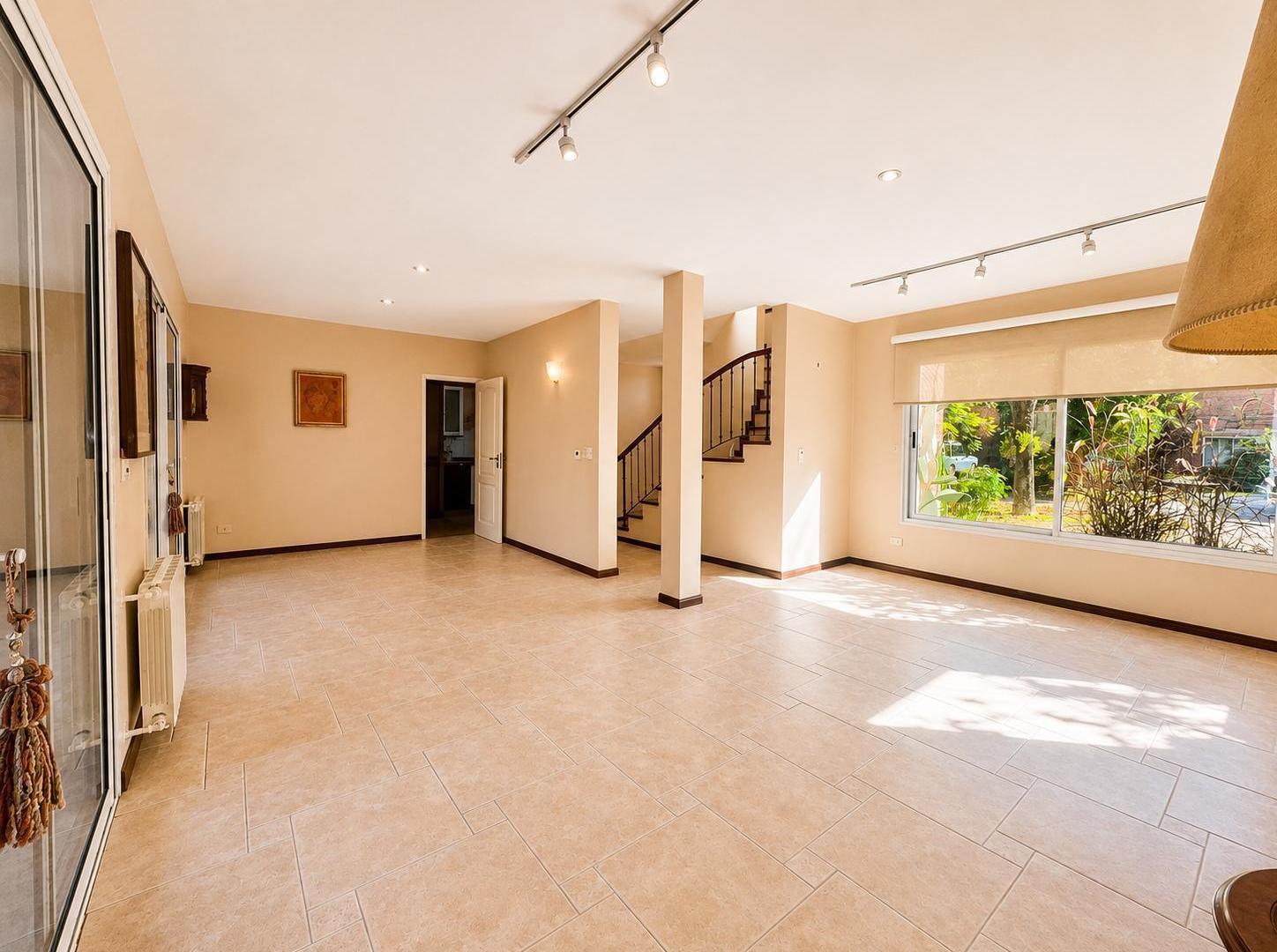 LA TRANQUERA - LA LONJA - PILAR - VENTA - CASA 3 AMB- venta