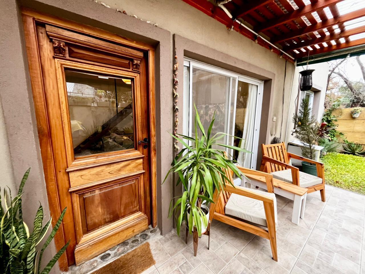 venta PH 3 amb 2 baños 153 mtrs con patio y quincho en Villa Bosch