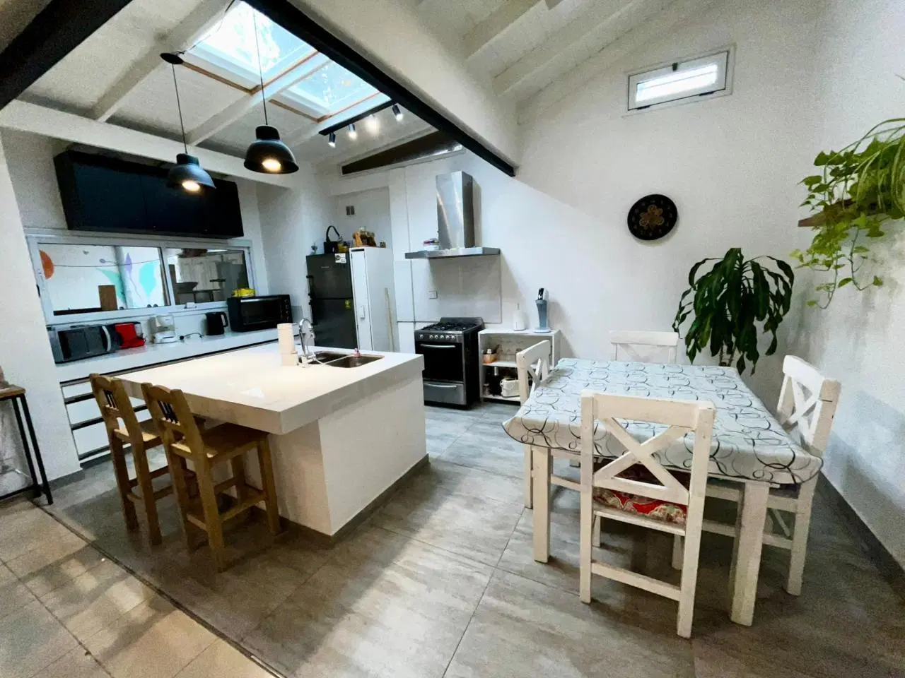 venta PH 3 amb 2 baños 153 mtrs con patio y quincho en Villa Bosch 4