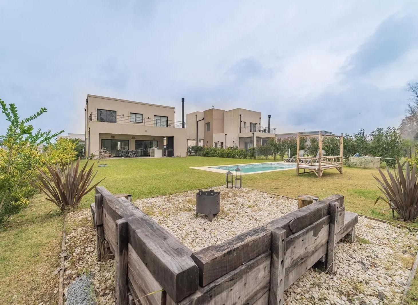 VENTA CASA SAN PABLO 5 AMB C/PIL PARR COCH 4
