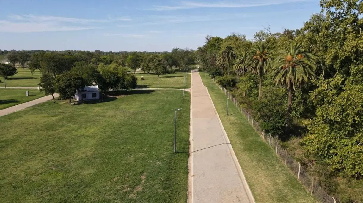 Terreno 600 mts2 en barrio cerrado Las Moras de Hudson, Berazategui venta. FINANCIADO! 3