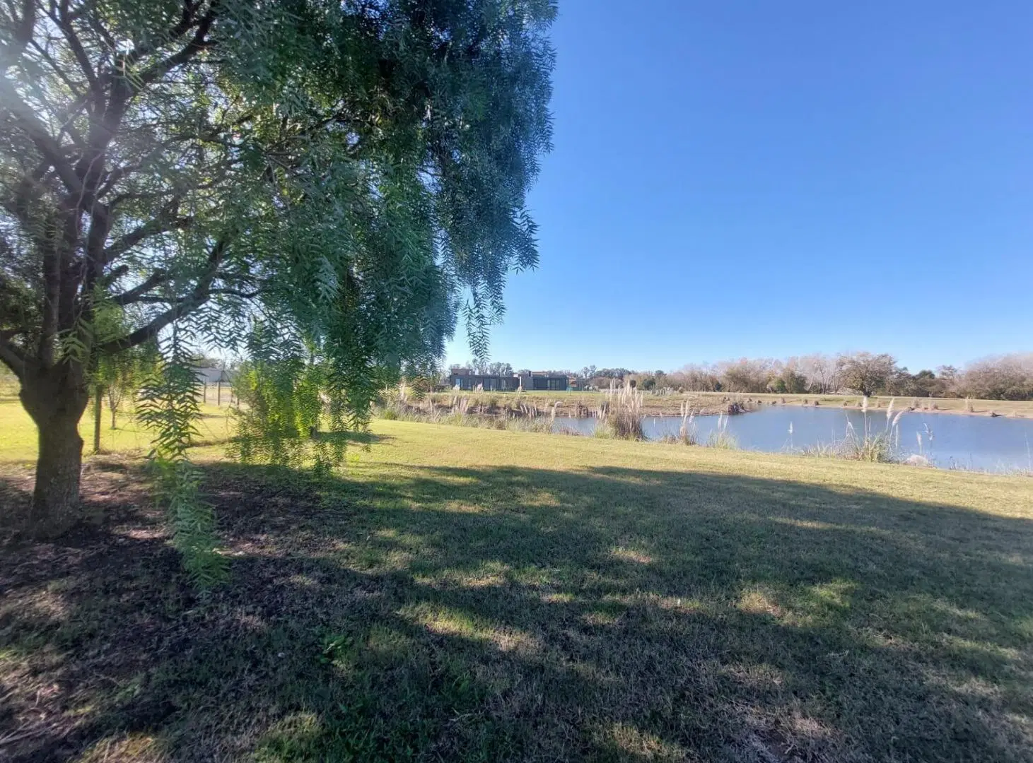 VENTA LOTE 2000 MTS  LAGUNA 4