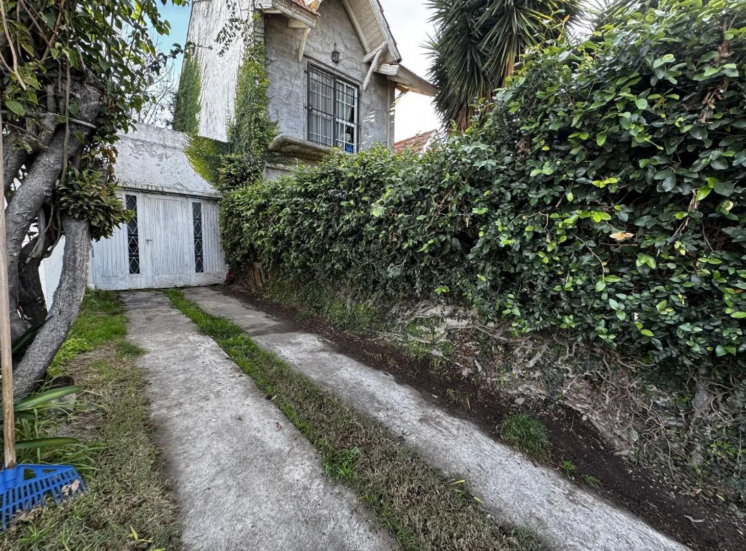 Casa con lote de 300m2 oportunidad! 2