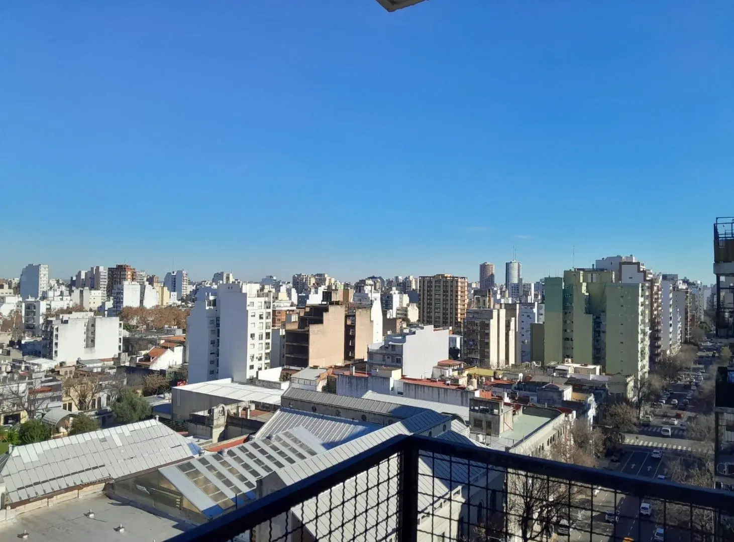 VENTA DEPARTAMENTO CON BALCON DOBLE ORIENTACIÓN 5