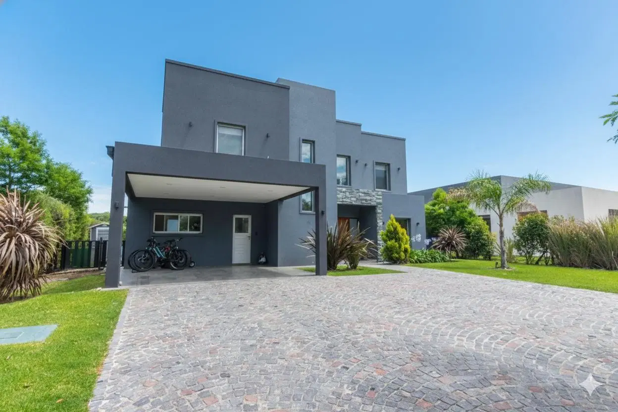 Casa 4 ambientes Barrancas de Iraola, Berazategui, Hudson 3