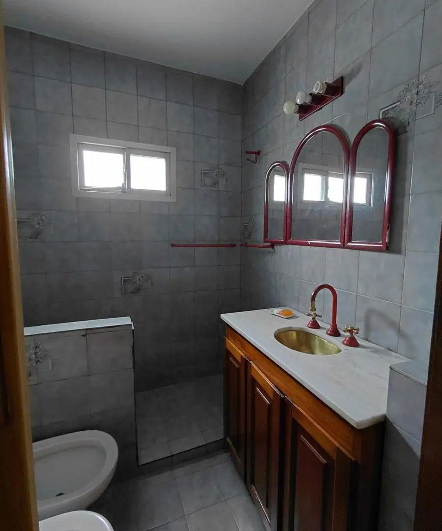 VENTA PH 3 AMB CON TERRAZA Y BALCON - BECCAR 3