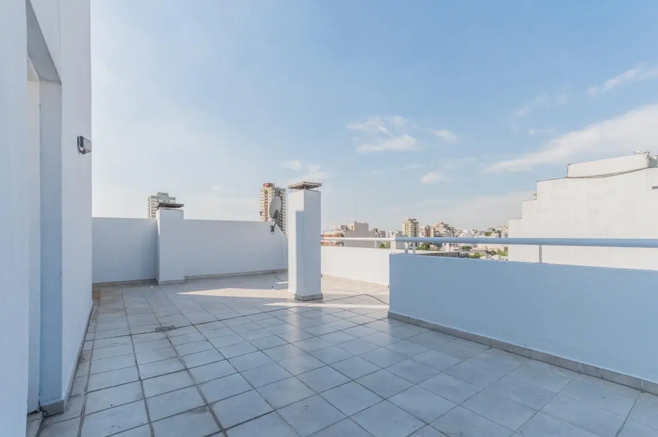 DEPARTAMENTO 2 AMBIENTES CON TERRAZA PROPIA 8