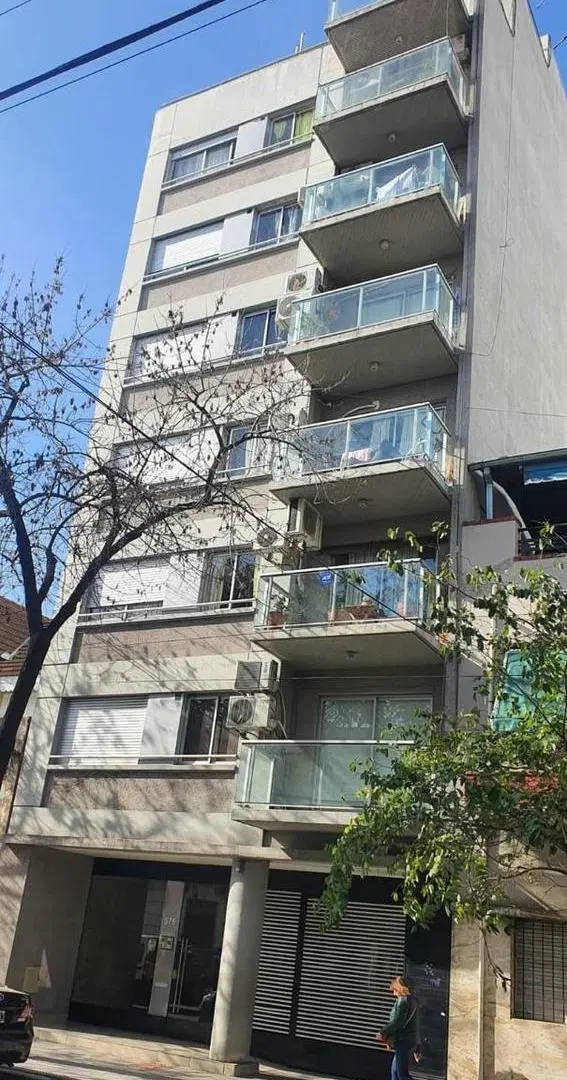 DEPARTAMENTO 2 AMBIENTES CON TERRAZA PROPIA 2