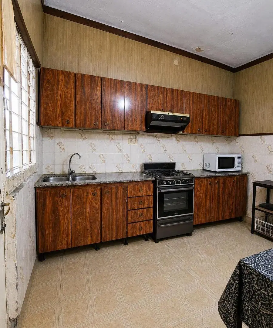 Venta casa mas ph independiente La Tablada lote propio oportunidad 4