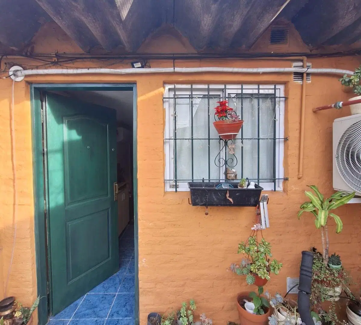 Casa 4 ambientes en Banfield Este venta 5