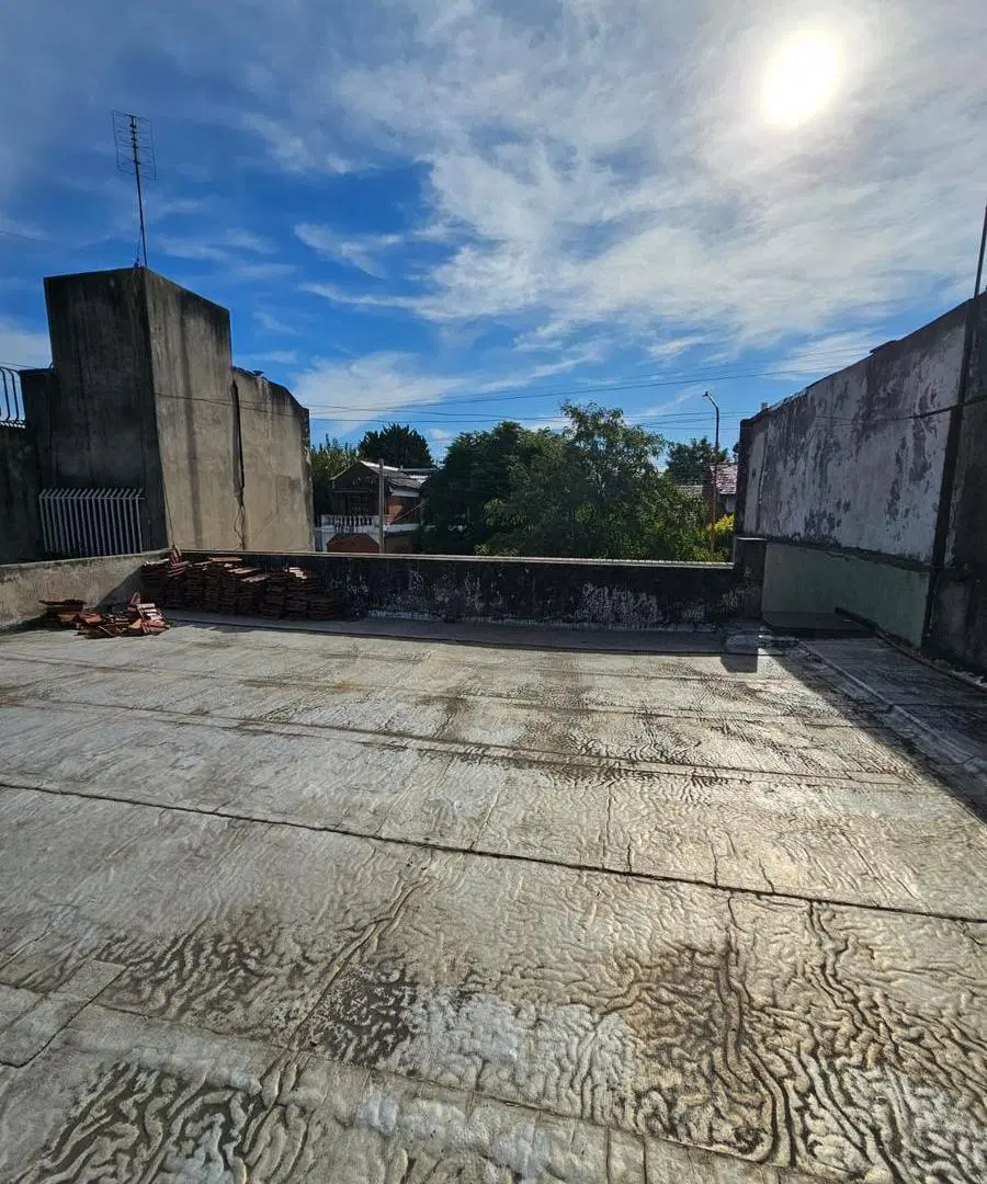 Venta dos Ph's a reciclar Tapiales terraza cochera doble plano proyecto consultorios aprobado 5
