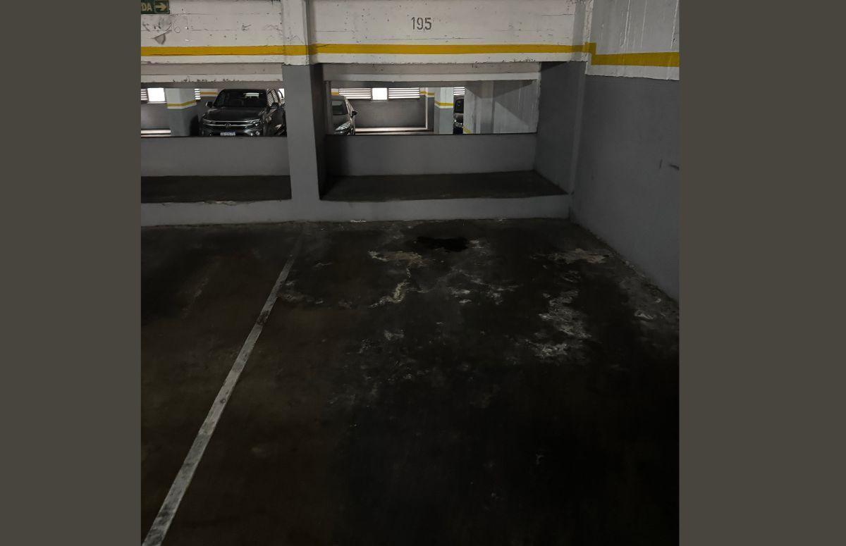 Foto de Cochera fija Alquiler edificio de cocheras seguridad 24 hs., imagen 3