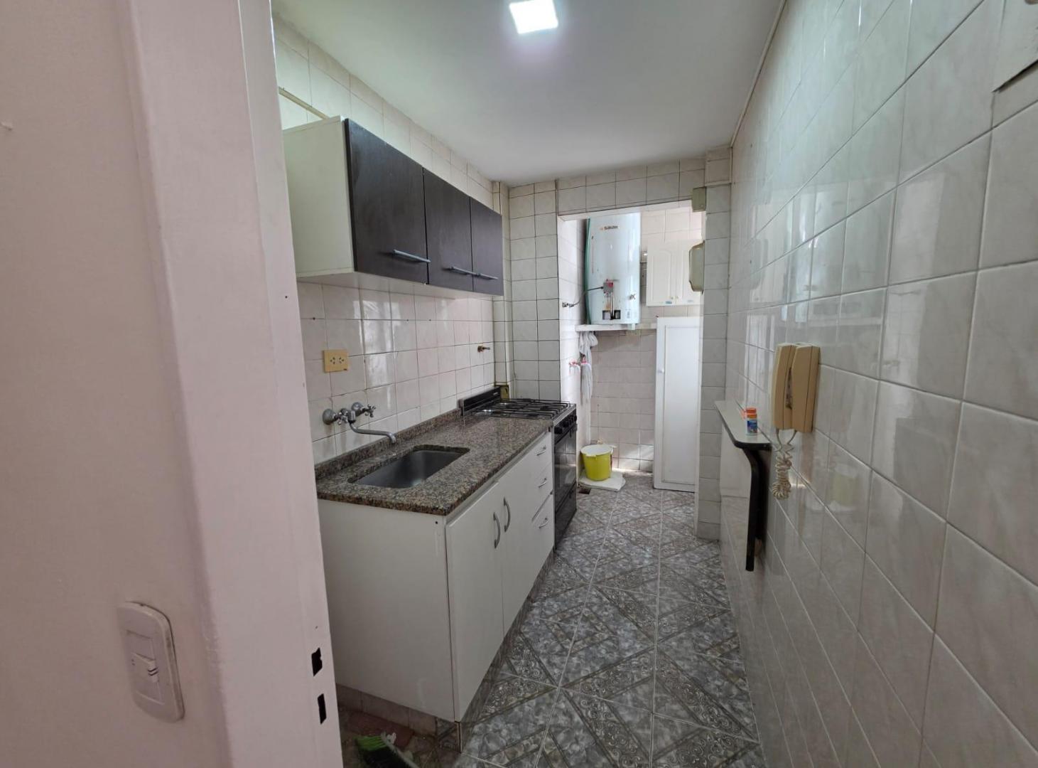 Foto de Alquiler Departamento 3 ambientes Almagro, imagen 1