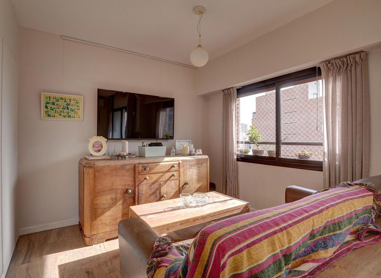 Foto de DEPARTAMENTO DE 4 AMBIENTES .BALCON. FRENTE. COCHERA. AMENITIES, imagen 3